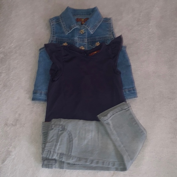 7 for all mankind, baby girl set, size 12 months - Picture 1 of 10